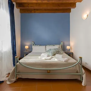  Apartment Center Italy